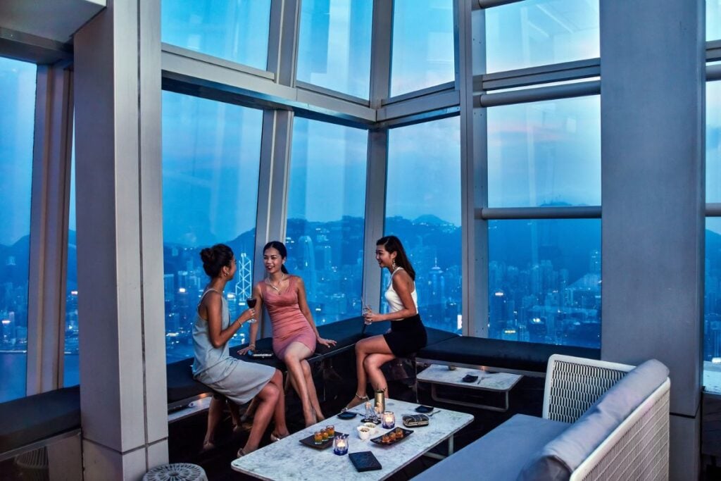 best rooftop bars hong kong