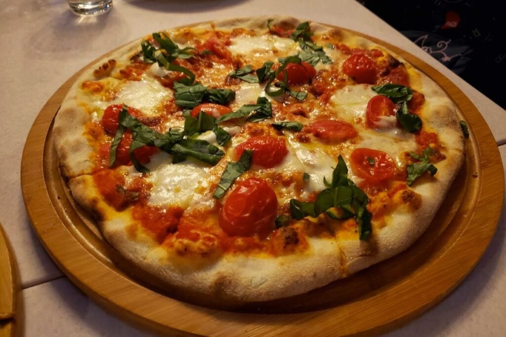 the best pizza spots Hong Kong