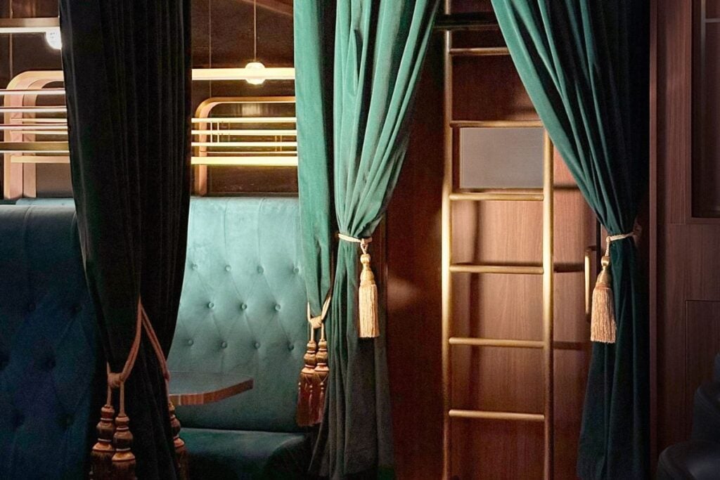 best speakeasy bars hong kong