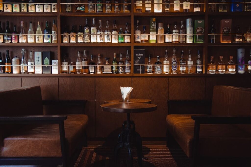 best speakeasy bars hong kong