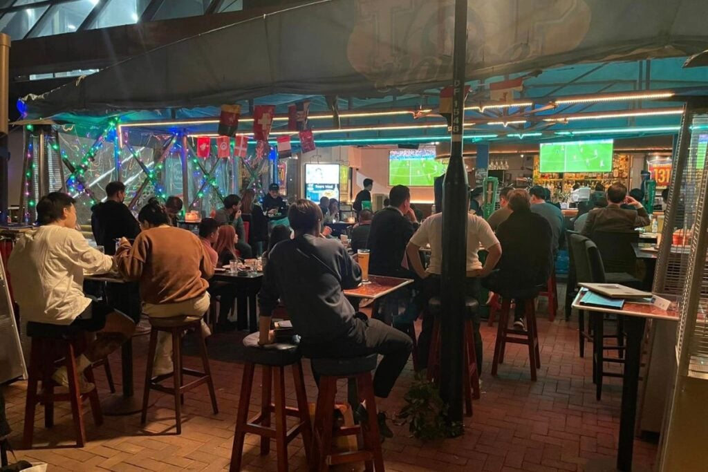 best sports bars in Hong Kong live sports