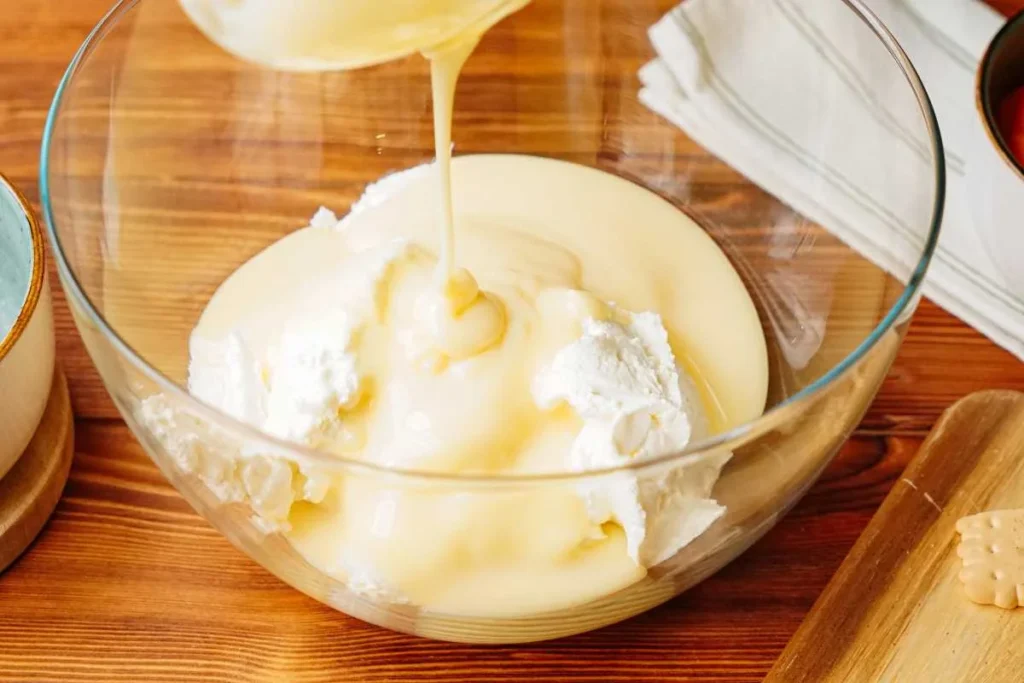 Ingredients for no-bake pumpkin cheesecake